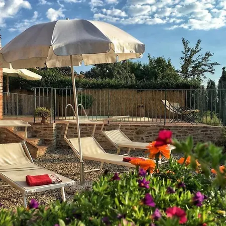 La Capanna,piscina,vista,wifi,in Paese Villa